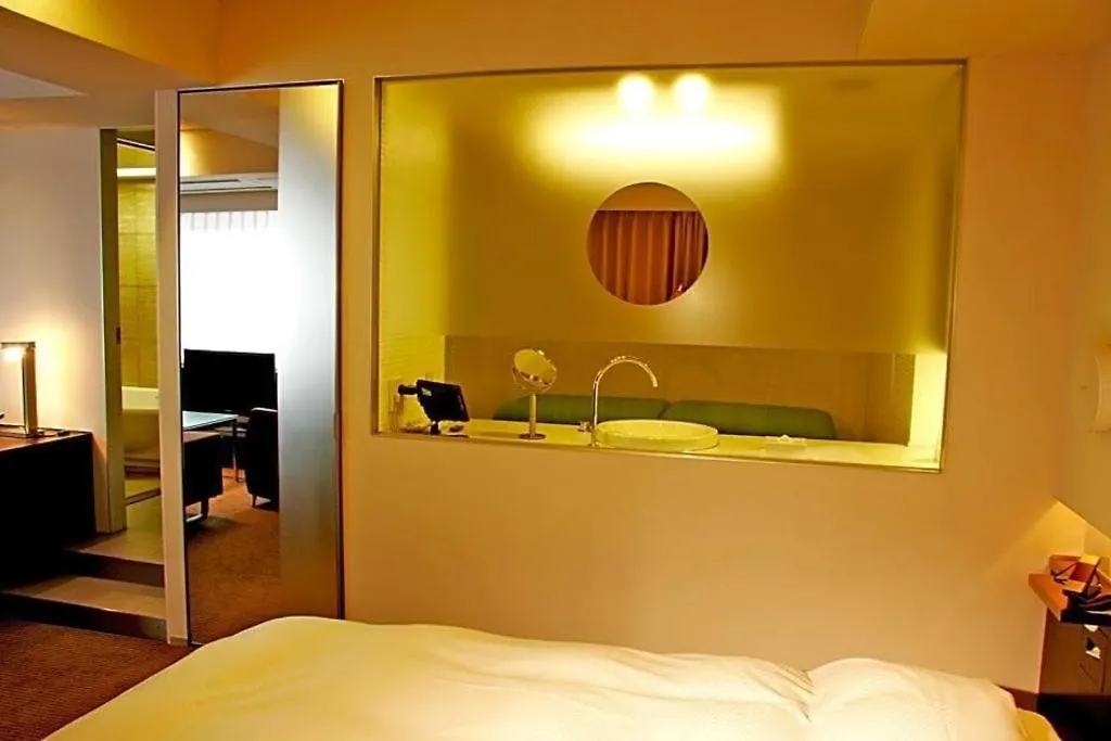 Century Royal Hotel Sapporo 4*,  Japan